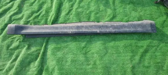 BMW X6 E71 Foot area side trim 7176234
