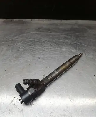 Mercedes-Benz S W220 Fuel injector A6280700587