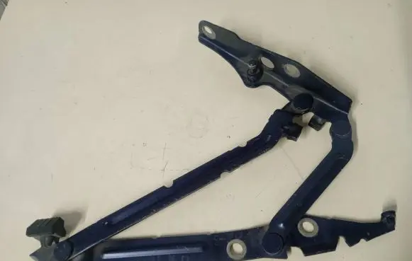 Volvo S80 Tailgate/trunk/boot hinge