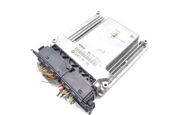 BMW 3 E46 Engine control unit/module 7791190 0281010565