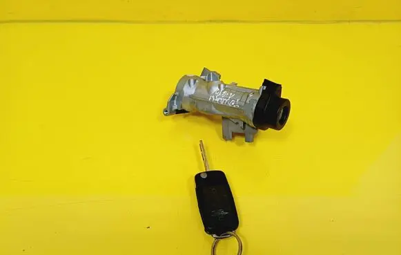 Volkswagen Touran I Ignition lock 1K0905851B 1K0935865