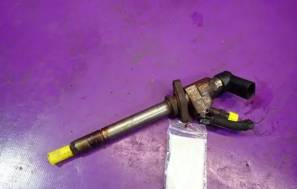 Ford S-MAX Fuel injector 9657144580