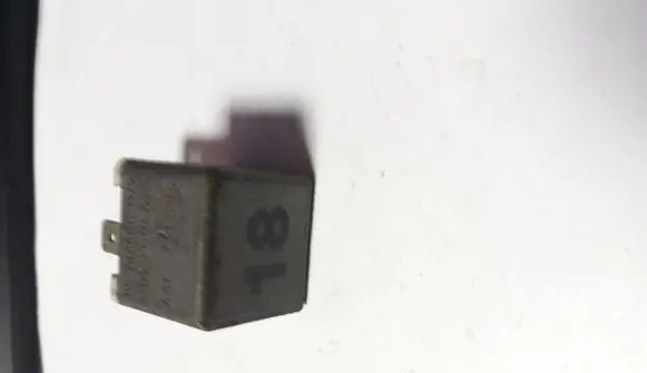 Audi A6 S6 C5 4B Other relay 191937503