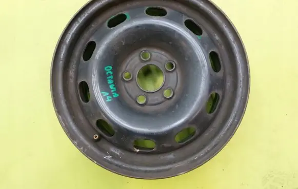 Skoda Octavia Mk1 (1U) R15 steel rim 