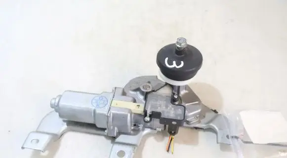 Suzuki Swift I Rear window wiper motor