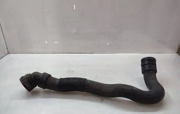Volvo XC60 Engine coolant pipe/hose 