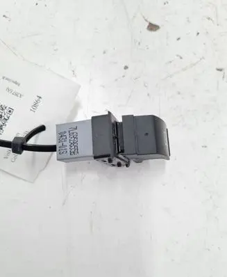 Volkswagen Golf VI Electric window control switch 7L6959855B