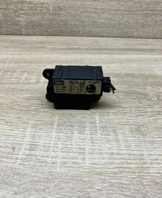 Opel Signum Air flap motor/actuator 09180202