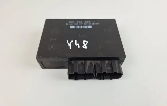 Volvo 440 Comfort/convenience module 1C0962258J