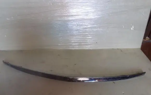 Mazda CX-7 Front bumper splitter molding EH44501T4