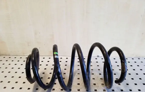 Volkswagen Transporter - Caravelle T5 Front coil spring