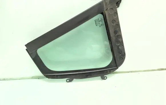 Volvo V60 Rear vent window glass 43R001565 DOT459AS2M540 E000001