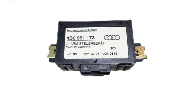 Audi A3 S3 8P Alarm control unit/module 4B0951173