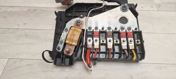 Ford Focus Positive wiring loom 18023 19041 180231904