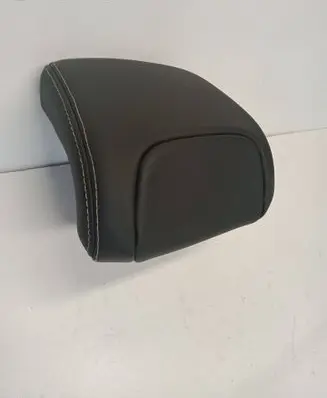 Peugeot 3008 II Rear seat headrest