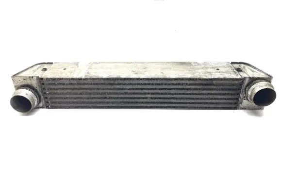 BMW 5 E60 E61 Intercooler radiator 7787446 778744604