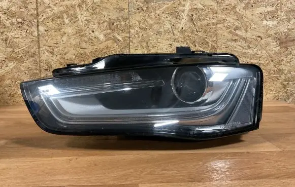 Audi A4 S4 B8 8K Headlight/headlamp 8K0941005 030127527102 LF10B6235