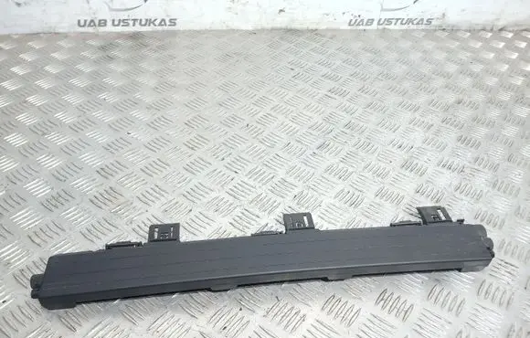 BMW 1 E81 E87 Other engine bay part 7532270 7532269