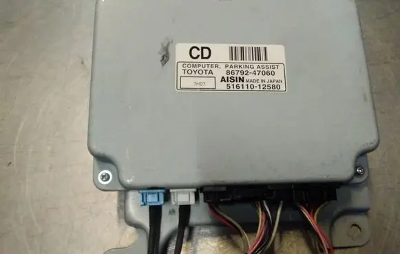 Toyota Prius (XW20) Parking PDC control unit/module 8679247060 51611012580
