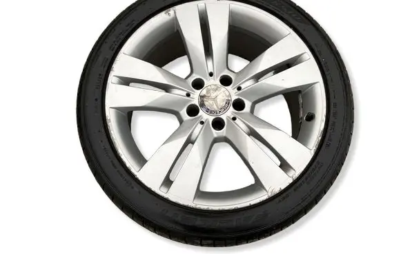 Mercedes-Benz CLS C219 R18 alloy rim A2194013102