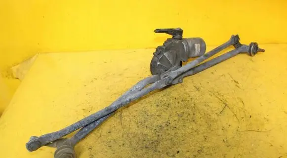 Front wiper linkage and motor
