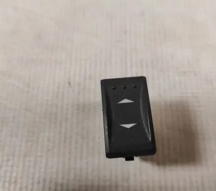 Ford Mondeo Mk III Electric window control switch 1S7T14529