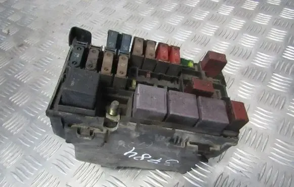 Renault Laguna II Fuse box set 8200283134 55rdy2088