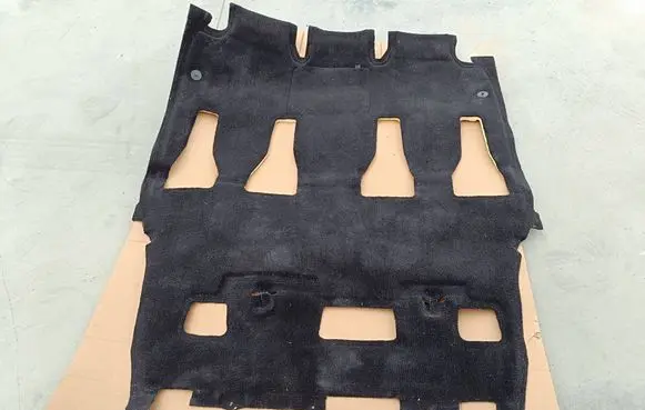 Chrysler Pacifica Rear floor carpet liner 5SN20DX9AH 0003516 5079760