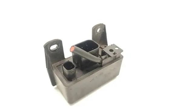 Mercedes-Benz CLK A209 C209 Glow plug pre-heat relay