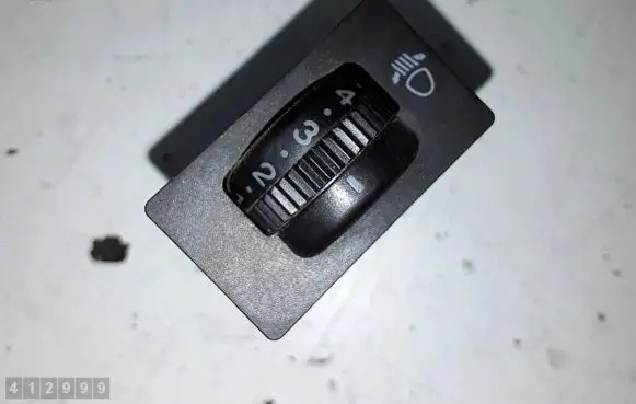 Toyota Corolla E120 E130 Headlight level height control switch 84152-02021