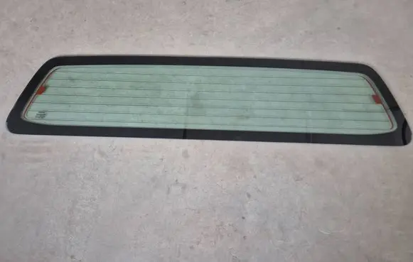Toyota Hilux (AN10, AN20, AN30) Rear windscreen/windshield window 
