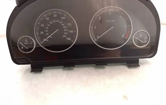 BMW 5 F10 F11 Speedometer (instrument cluster) 25811511 9291416