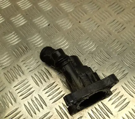 Volvo XC60 Thermostat housing 31686046