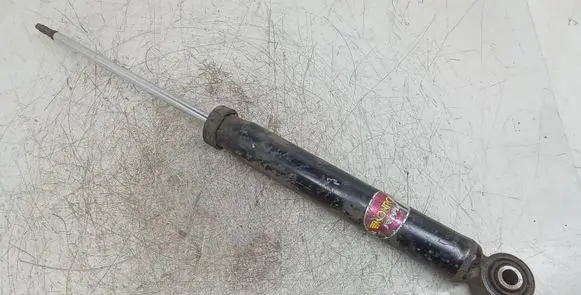 Volkswagen Touran I Rear shock absorber/damper E1335