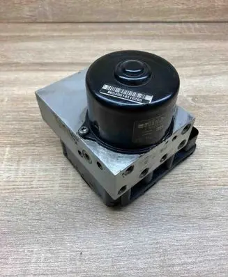 BMW 3 E46 ABS Pump 6751768 5WK8467