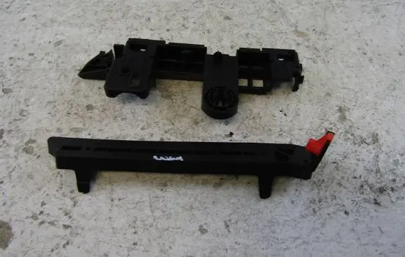 Opel Adam Front bumper mounting bracket 13495491 13355311