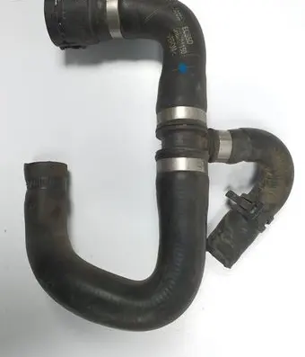 Land Rover Range Rover L322 Engine coolant pipe/hose 501150