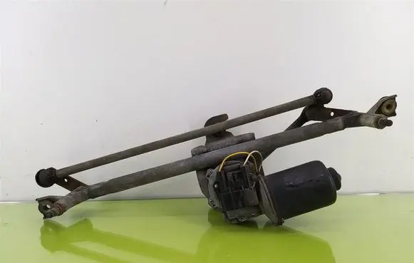 Opel Corsa C Front wiper linkage 23002736