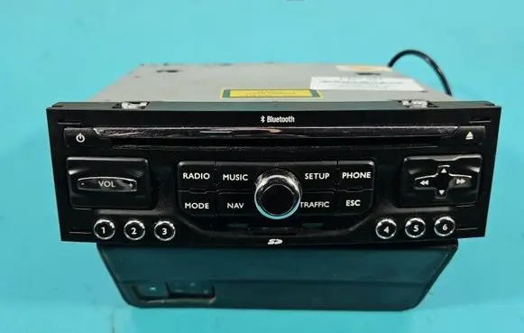 Peugeot 5008 Radio/CD/DVD/GPS head unit 96751717XT IMPRK1527321