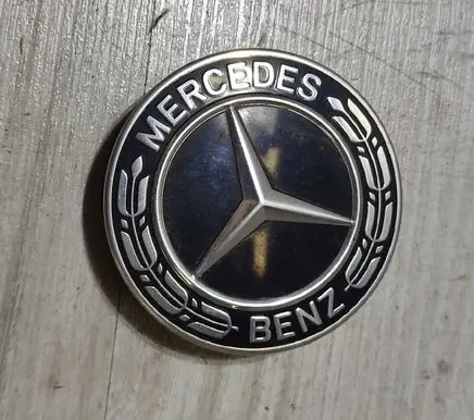 Mercedes-Benz A W177 Original wheel cap A2224002200