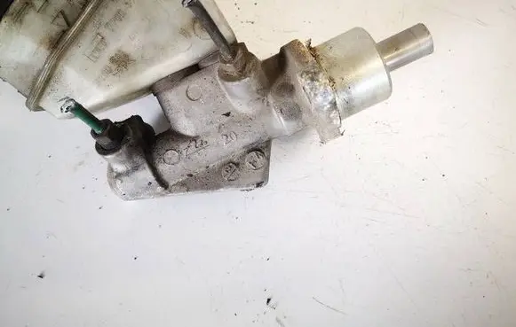 Renault Clio II Master brake cylinder