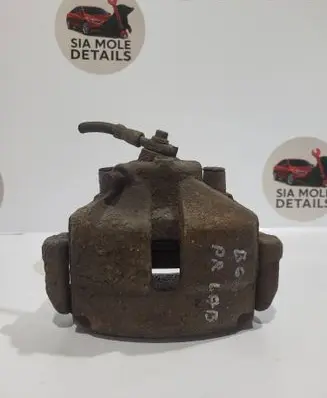 Volkswagen PASSAT B6 Front brake caliper