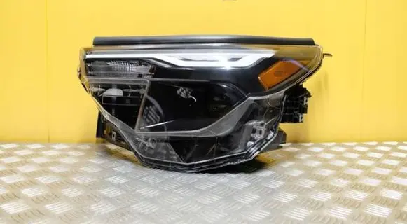 Subaru Forester SK Headlight/headlamp SUBARU-FORESTER 2401