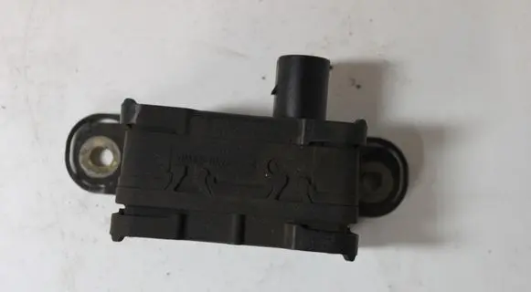 Volkswagen Touareg I ESP acceleration yaw rate sensor
