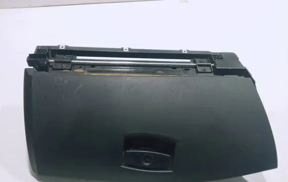 BMW 5 E60 E61 Glove box 51167034080 158234