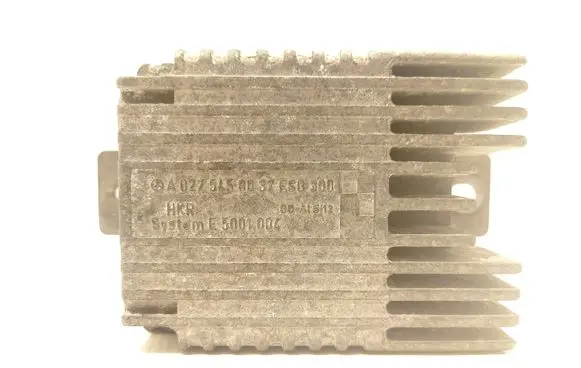 Mercedes-Benz A W168 Coolant fan relay A0275458032