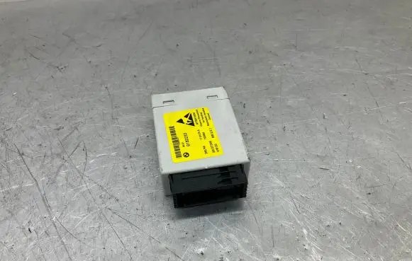 BMW 5 E60 E61 Center console control module 9183233 28137346 725882