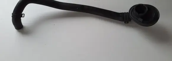 Mercedes-Benz C W204 Engine coolant pipe/hose A2048302296