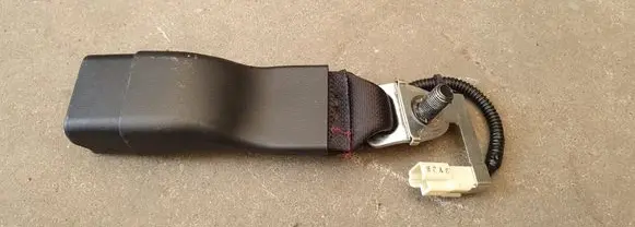 Toyota Auris E180 Rear seatbelt buckle 1086772
