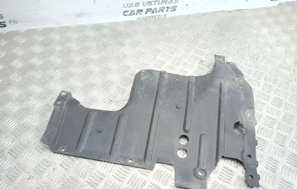 Mitsubishi Lancer Engine splash shield/under tray MR539599